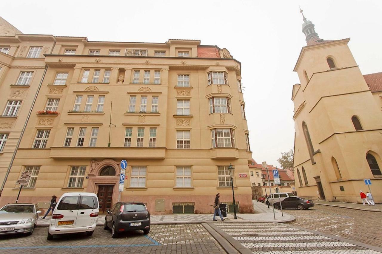 Spacious Elegance In The Heart Of Old Town 프라하 외부 사진